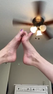 Goddess Tickle-Femdom Foot Goddess [ goddess_tickle ] Onlyfans leaked video 5083845 on Hotleaks.tv