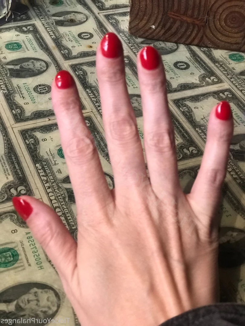 Goddess Tickle-Femdom Foot Goddess [ goddess_tickle ] Onlyfans leaked photo 5610935 on Hotleaks.tv