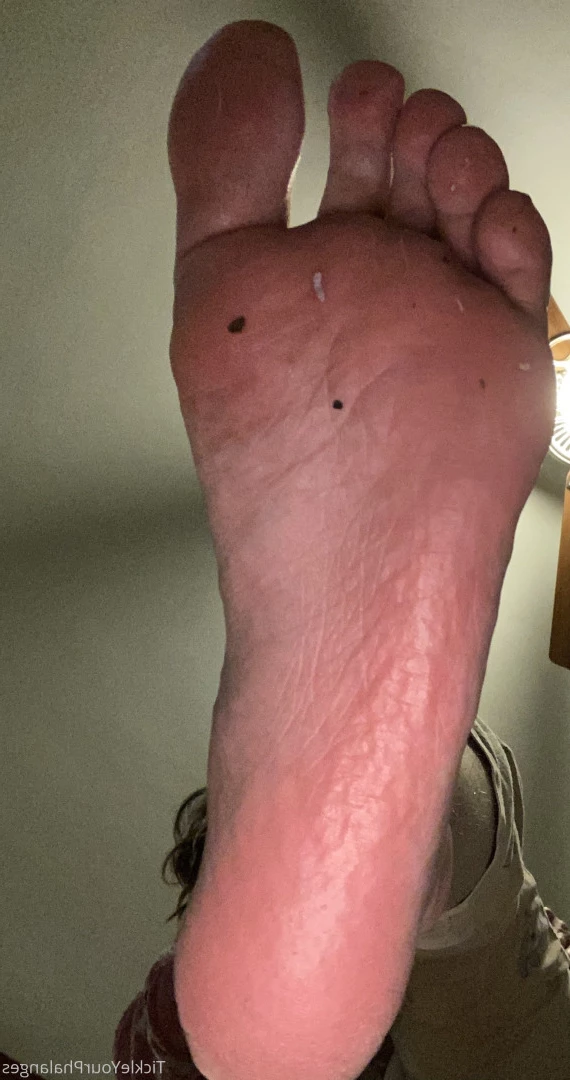 Goddess Tickle-Femdom Foot Goddess [ goddess_tickle ] Onlyfans leaked photo 5612579 on Hotleaks.tv
