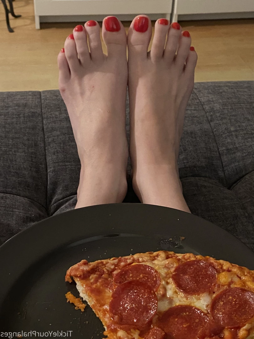 Goddess Tickle-Femdom Foot Goddess [ goddess_tickle ] Onlyfans leaked photo 5614282 on Hotleaks.tv