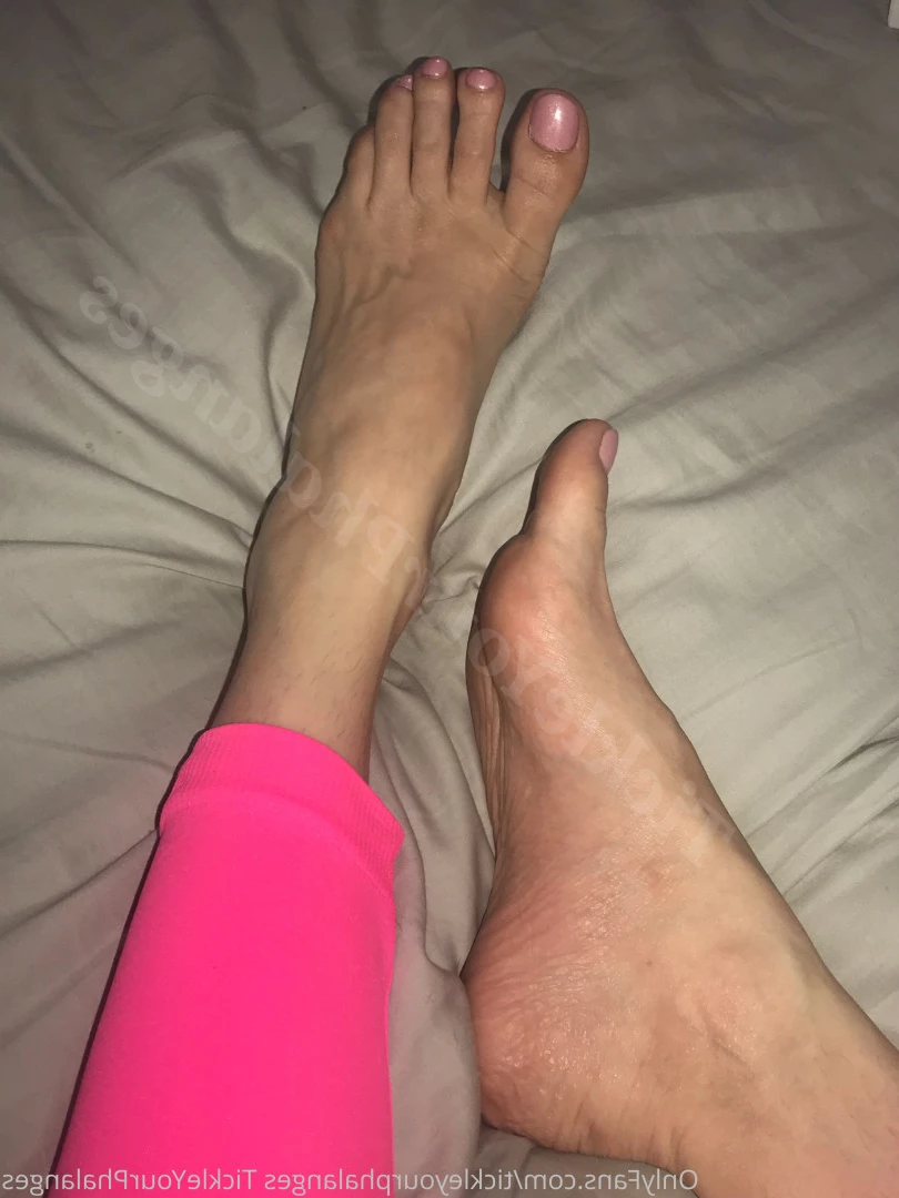 Goddess Tickle-Femdom Foot Goddess [ goddess_tickle ] Onlyfans leaked photo 5614907 on Hotleaks.tv