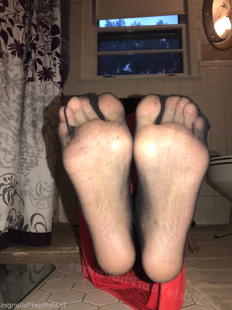 Goddess Tickle-Femdom Foot Goddess [ goddess_tickle ] Onlyfans leaked photo 5615058 on Hotleaks.tv