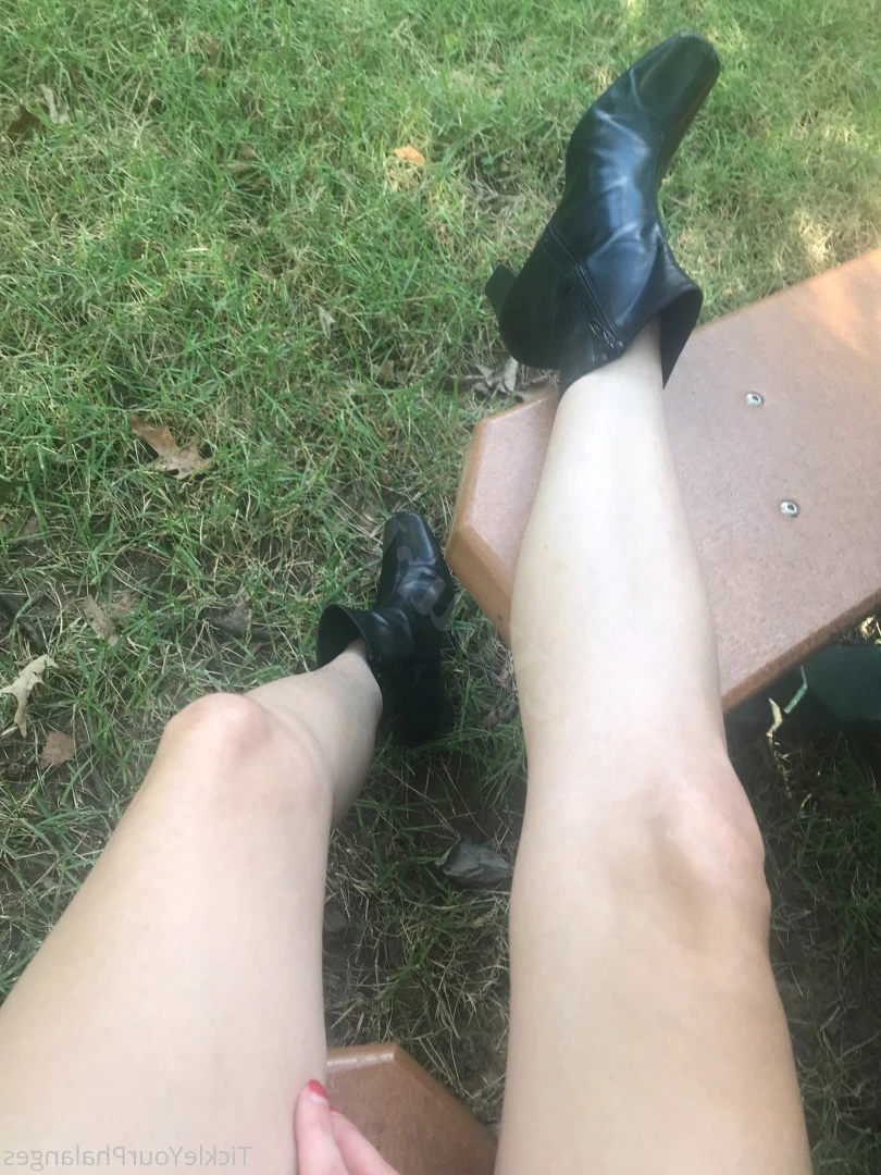 Goddess Tickle-Femdom Foot Goddess [ goddess_tickle ] Onlyfans leaked photo 5615295 on Hotleaks.tv