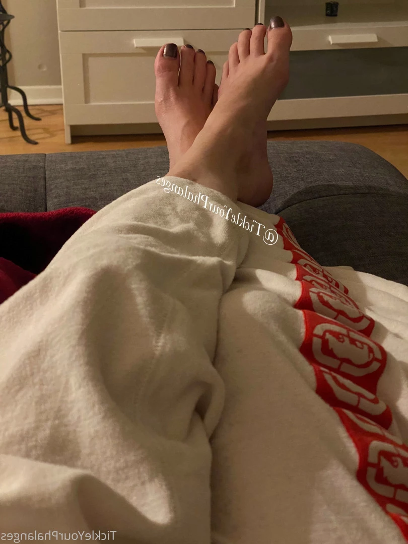 Goddess Tickle-Femdom Foot Goddess [ goddess_tickle ] Onlyfans leaked photo 5615383 on Hotleaks.tv
