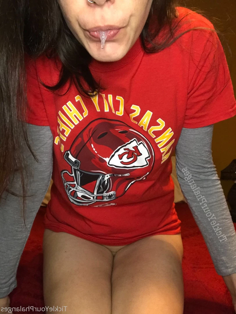 Goddess Tickle-Femdom Foot Goddess [ goddess_tickle ] Onlyfans leaked photo 5617307 on Hotleaks.tv