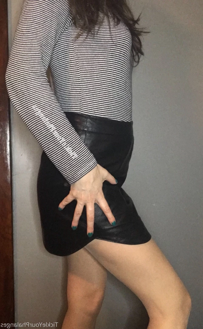 Goddess Tickle-Femdom Foot Goddess [ goddess_tickle ] Onlyfans leaked photo 5617555 on Hotleaks.tv