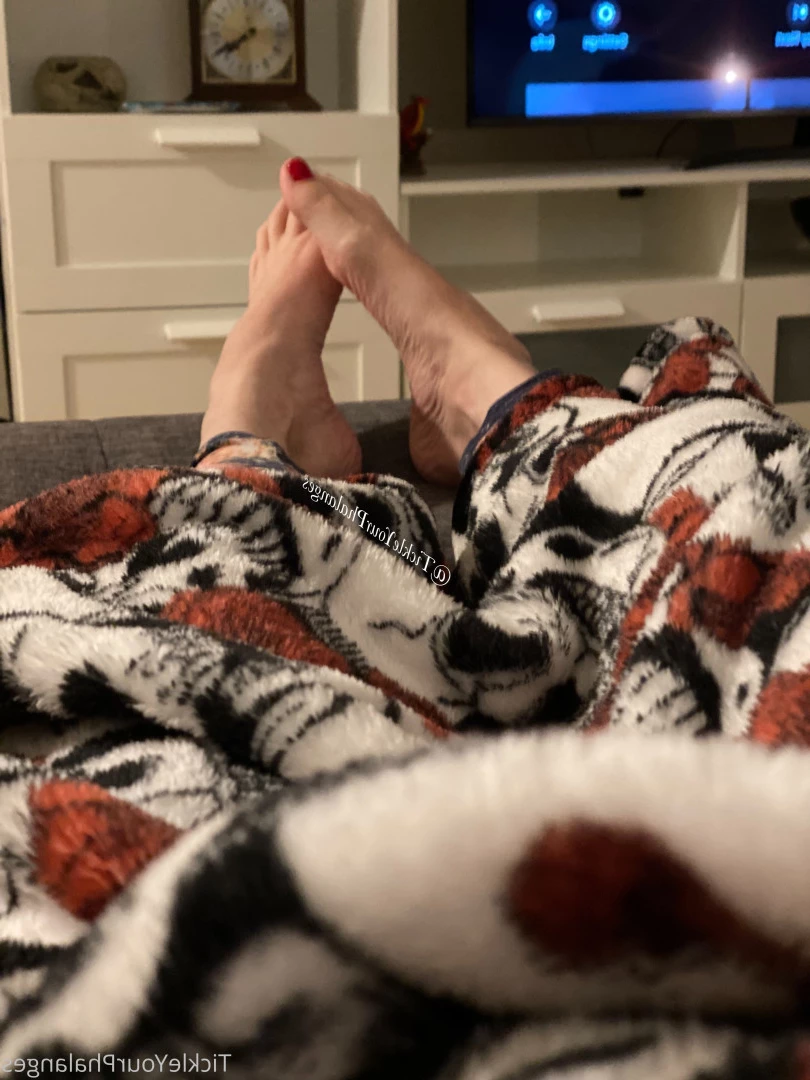 Goddess Tickle-Femdom Foot Goddess [ goddess_tickle ] Onlyfans leaked photo 5619142 on Hotleaks.tv