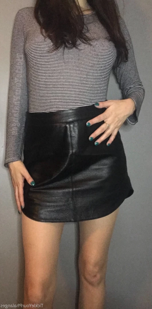 Goddess Tickle-Femdom Foot Goddess [ goddess_tickle ] Onlyfans leaked photo 5619381 on Hotleaks.tv