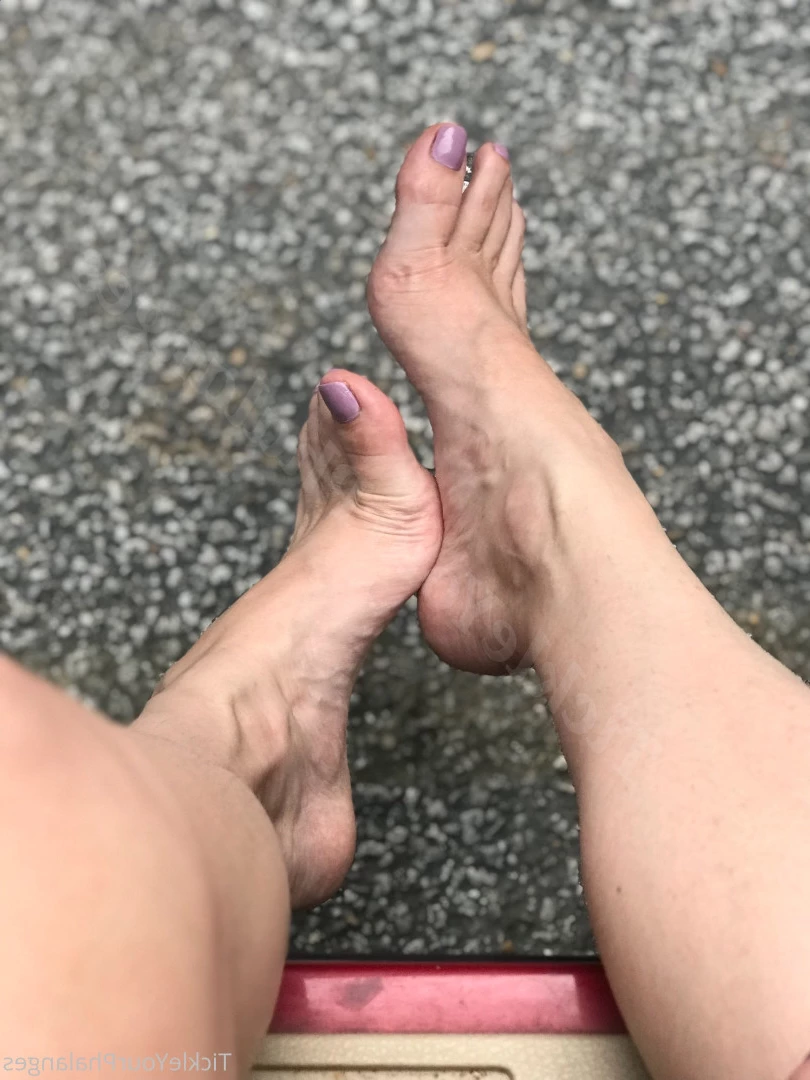 Goddess Tickle-Femdom Foot Goddess [ goddess_tickle ] Onlyfans leaked photo 5619559 on Hotleaks.tv