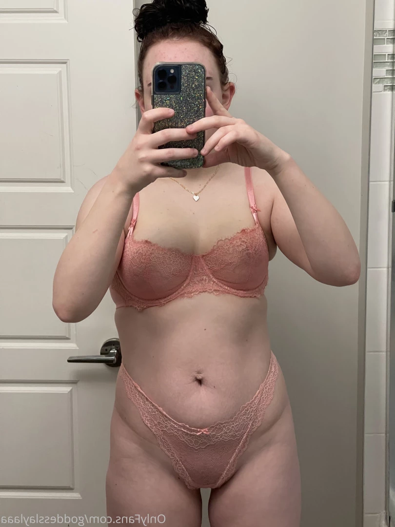 Goddess Layla🦋 [ goddesslaylaaa ] Onlyfans leaked photo 5693118 on Hotleaks.tv