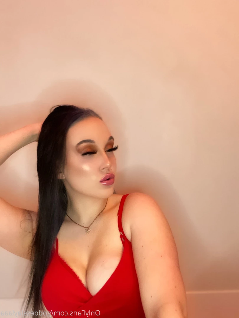 Goddess Layla🦋 [ goddesslaylaaa ] Onlyfans leaked photo 5694033 on Hotleaks.tv