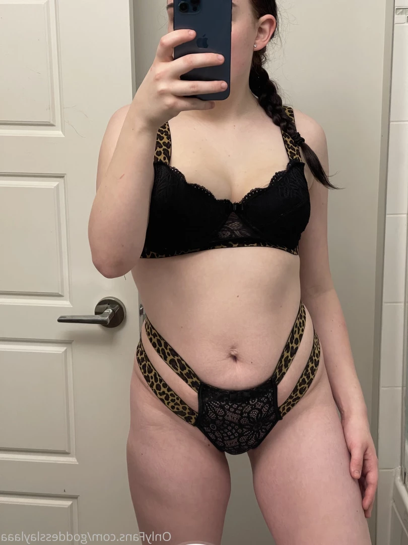Goddess Layla🦋 [ goddesslaylaaa ] Onlyfans leaked photo 5694168 on Hotleaks.tv