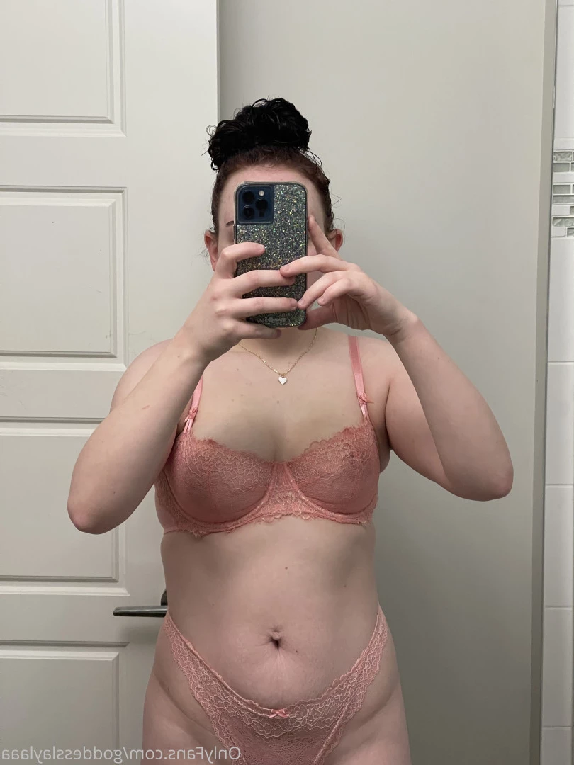 Goddess Layla🦋 [ goddesslaylaaa ] Onlyfans leaked photo 5694238 on Hotleaks.tv