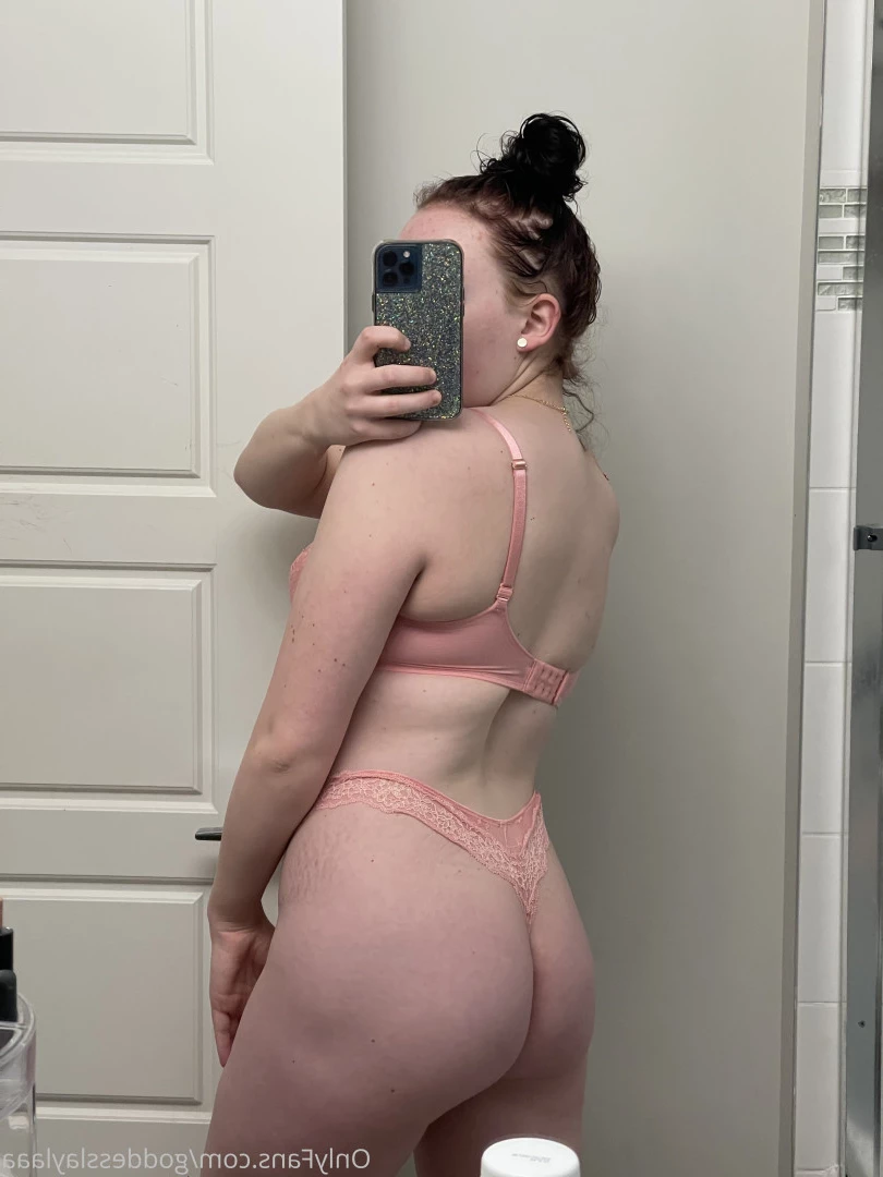 Goddess Layla🦋 [ goddesslaylaaa ] Onlyfans leaked photo 5694793 on Hotleaks.tv