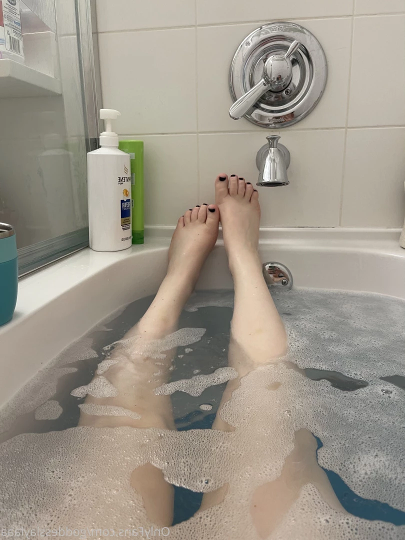 Goddess Layla🦋 [ goddesslaylaaa ] Onlyfans leaked photo 5695373 on Hotleaks.tv