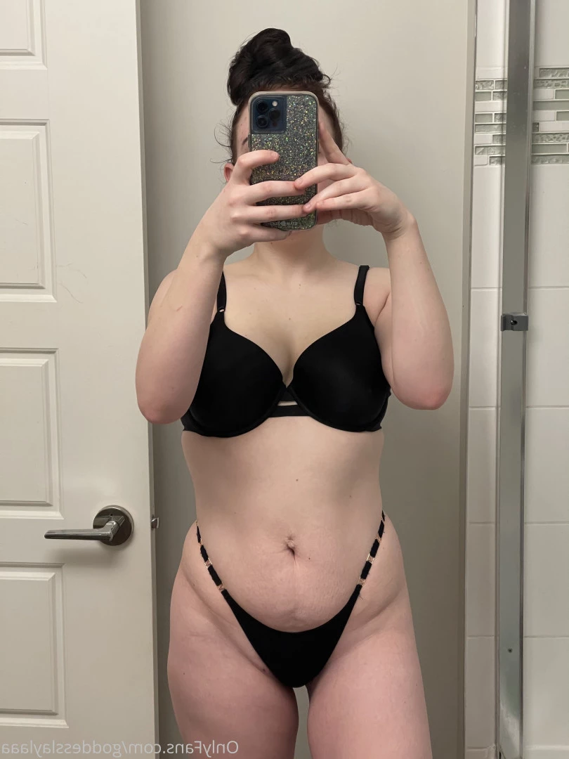 Goddess Layla🦋 [ goddesslaylaaa ] Onlyfans leaked photo 5695617 on Hotleaks.tv