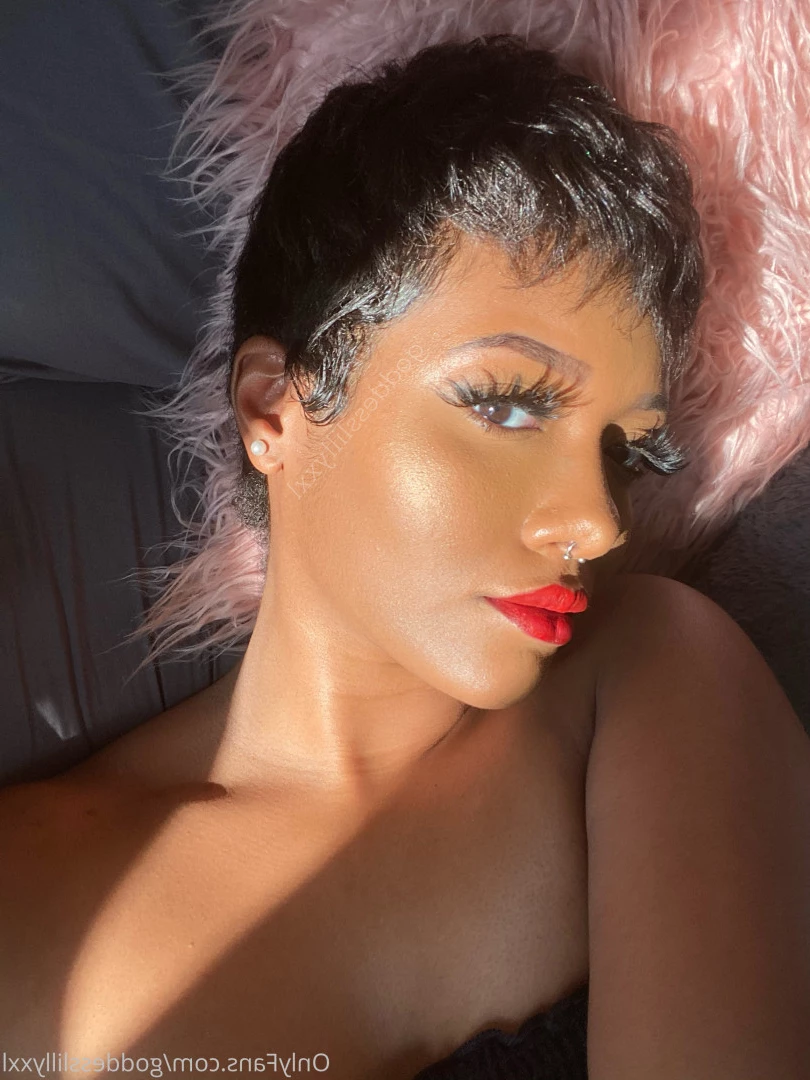 𝕌𝕣 ℕ𝕖𝕨 𝕖-𝔾𝕚𝕣𝕝𝕗𝕣𝕚𝕖𝕟𝕕 💕💦 [ goddesslillyxxl ] Onlyfans leaked photo 5593048 on Hotleaks.tv
