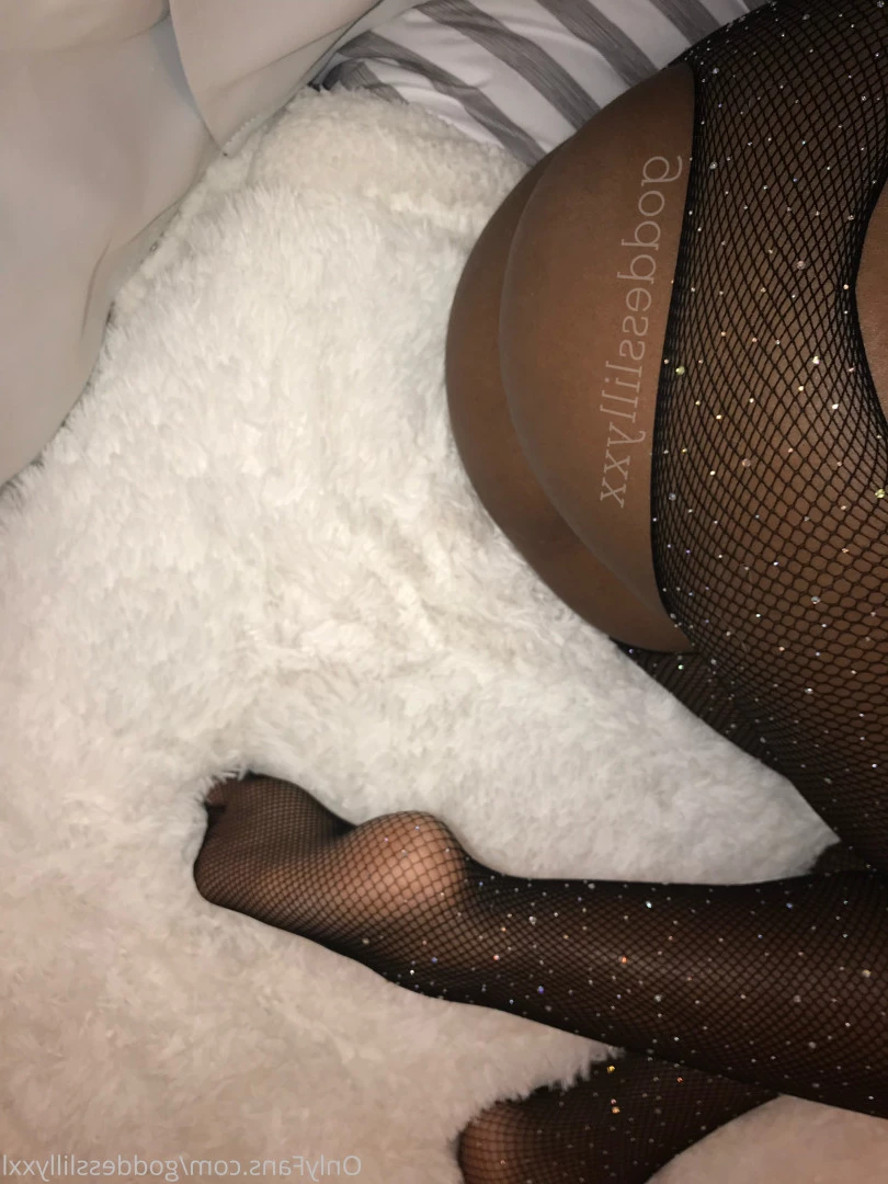 𝕌𝕣 ℕ𝕖𝕨 𝕖-𝔾𝕚𝕣𝕝𝕗𝕣𝕚𝕖𝕟𝕕 💕💦 [ goddesslillyxxl ] Onlyfans leaked photo 5593113 on Hotleaks.tv
