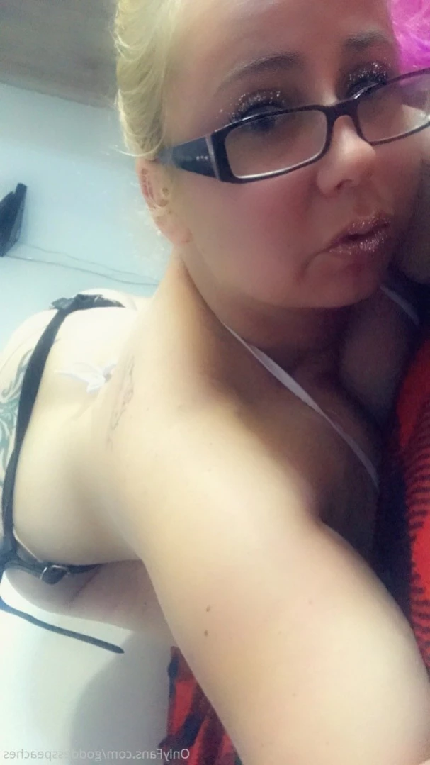 🍑Peaches 💦Breed Me🍆StepMom⛓Mistress [ goddesspeaches ] Onlyfans leaked photo 12819922 on Hotleaks.tv