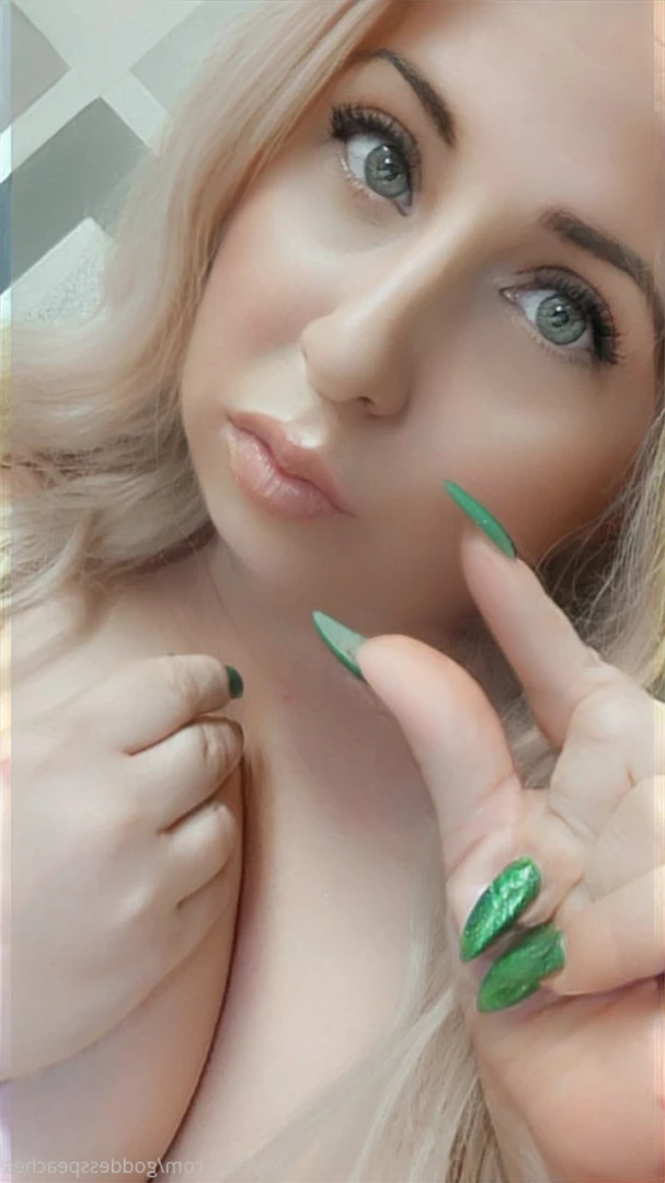 🍑Peaches 💦Breed Me🍆StepMom⛓Mistress [ goddesspeaches ] Onlyfans leaked photo 12898249 on Hotleaks.tv