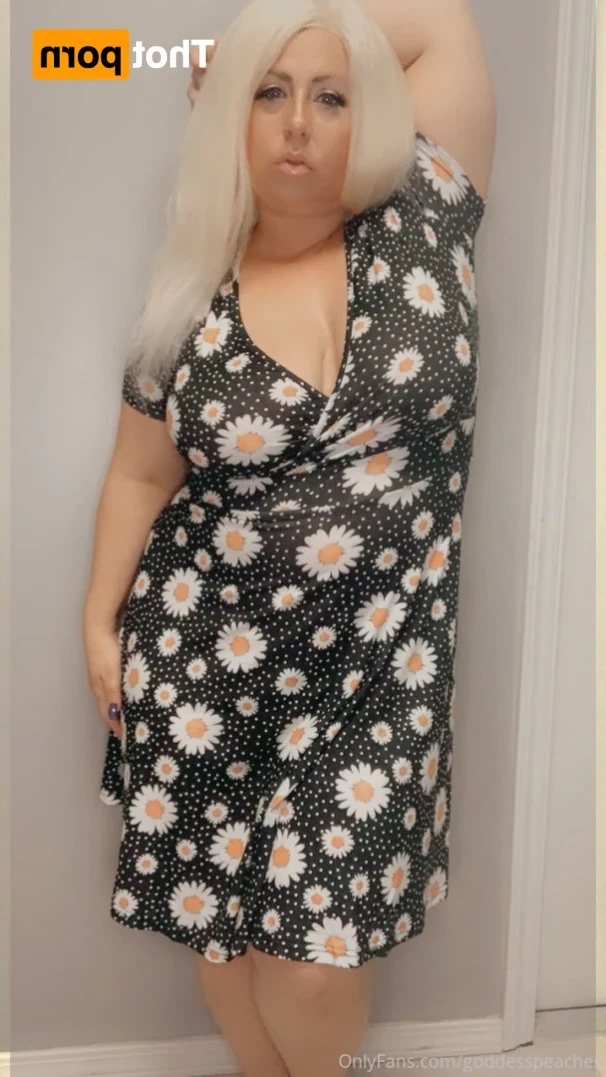 🍑Peaches 💦Breed Me🍆StepMom⛓Mistress [ goddesspeaches ] Onlyfans leaked photo 12898418 on Hotleaks.tv