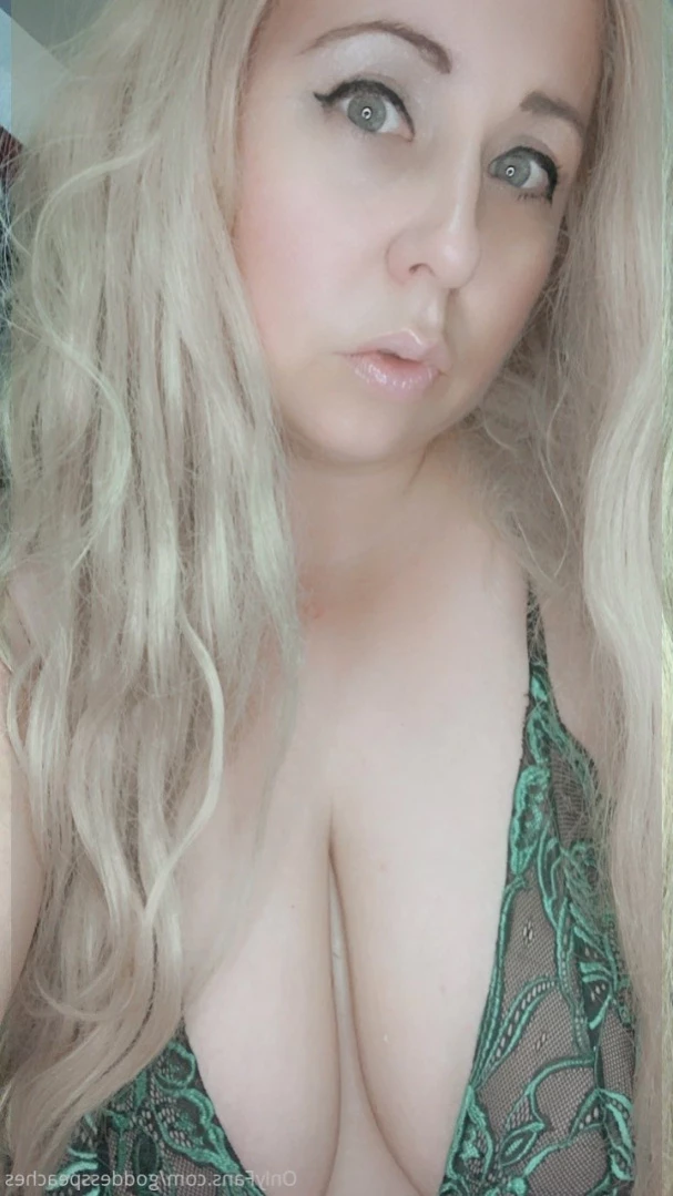 🍑Peaches 💦Breed Me🍆StepMom⛓Mistress [ goddesspeaches ] Onlyfans leaked photo 12898511 on Hotleaks.tv