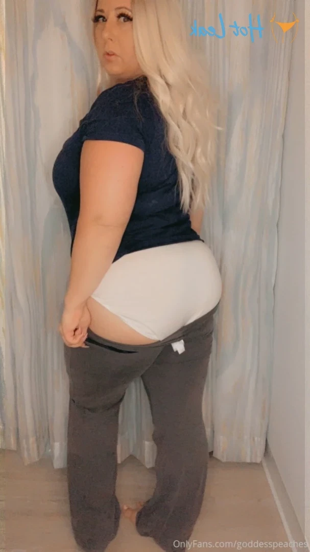 🍑Peaches 💦Breed Me🍆StepMom⛓Mistress [ goddesspeaches ] Onlyfans leaked photo 13022445 on Hotleaks.tv