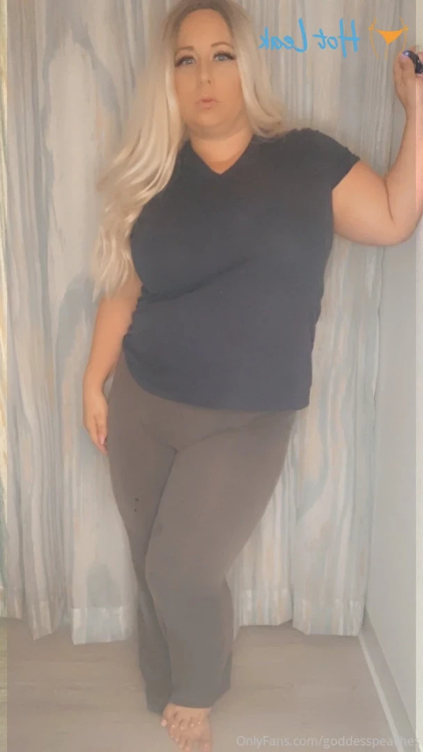 🍑Peaches 💦Breed Me🍆StepMom⛓Mistress [ goddesspeaches ] Onlyfans leaked photo 13430105 on Hotleaks.tv