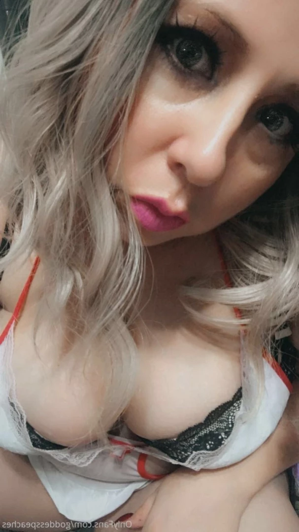 🍑Peaches 💦Breed Me🍆StepMom⛓Mistress [ goddesspeaches ] Onlyfans leaked photo 14195555 on Hotleaks.tv