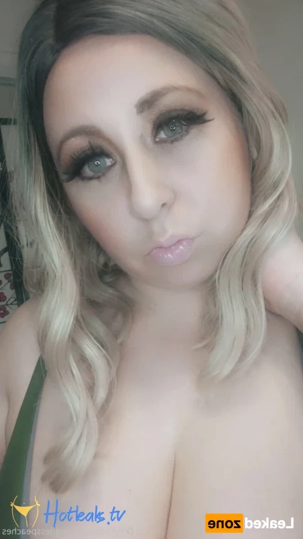 🍑Peaches 💦Breed Me🍆StepMom⛓Mistress [ goddesspeaches ] Onlyfans leaked photo 14304700 on Hotleaks.tv