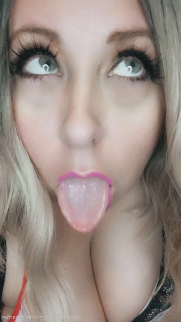 🍑Peaches 💦Breed Me🍆StepMom⛓Mistress [ goddesspeaches ] Onlyfans leaked photo 15833977 on Hotleaks.tv