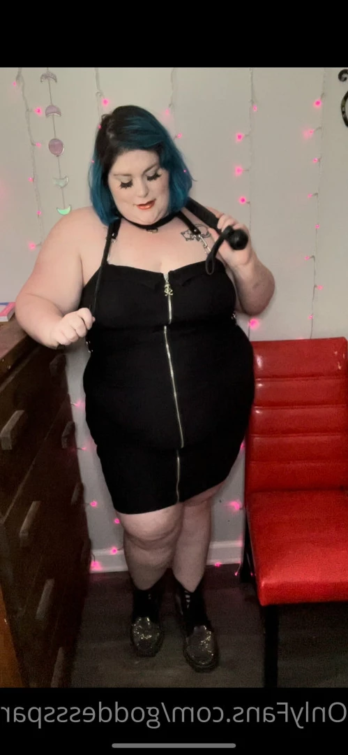 Goddess Sparkles [ goddesssparklesfree ] Onlyfans leaked photo 5598080 on Hotleaks.tv