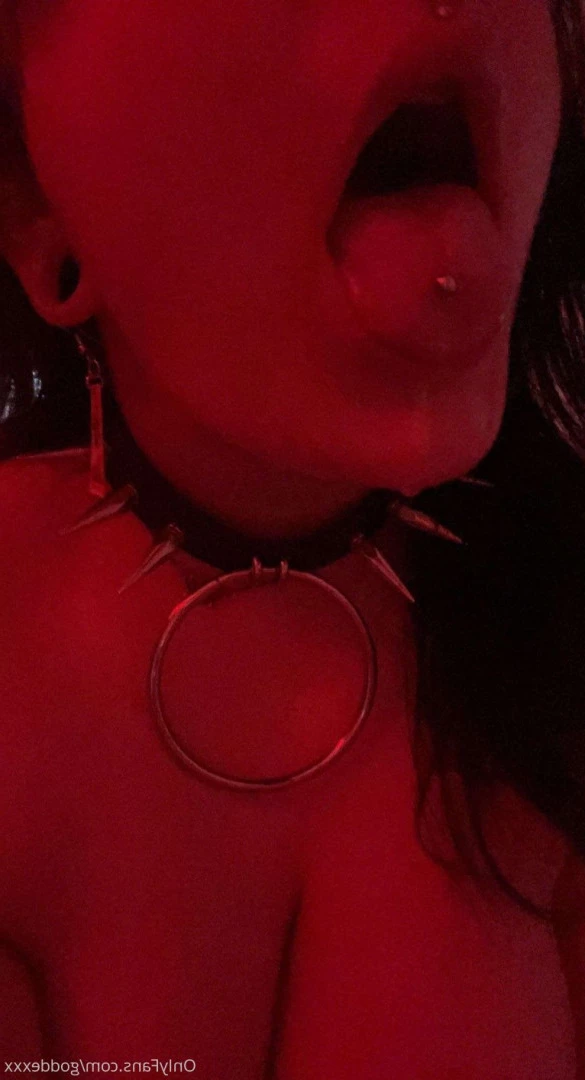 goddexox(they/them) [ goddexxx ] Onlyfans leaked photo 5608692 on Hotleaks.tv