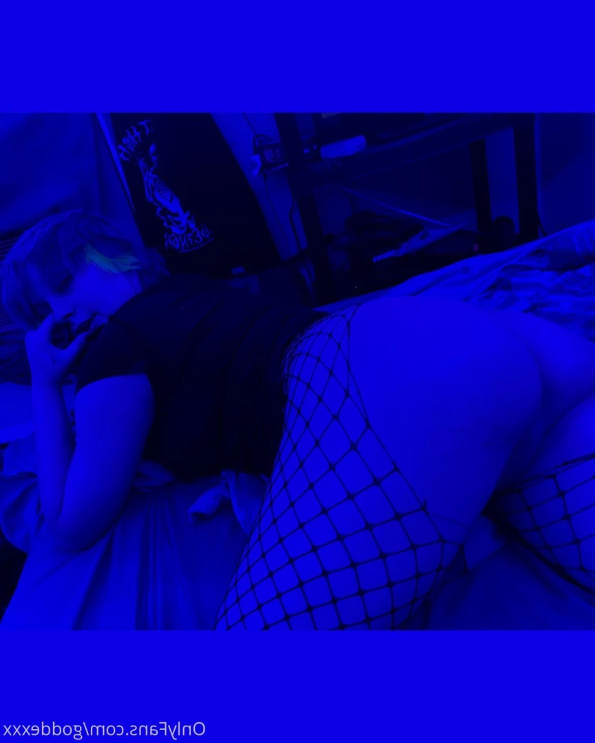 goddexox(they/them) [ goddexxx ] Onlyfans leaked photo 5609406 on Hotleaks.tv