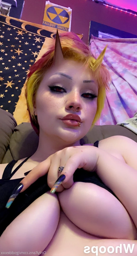 goddexox(they/them) [ goddexxx ] Onlyfans leaked photo 5609596 on Hotleaks.tv