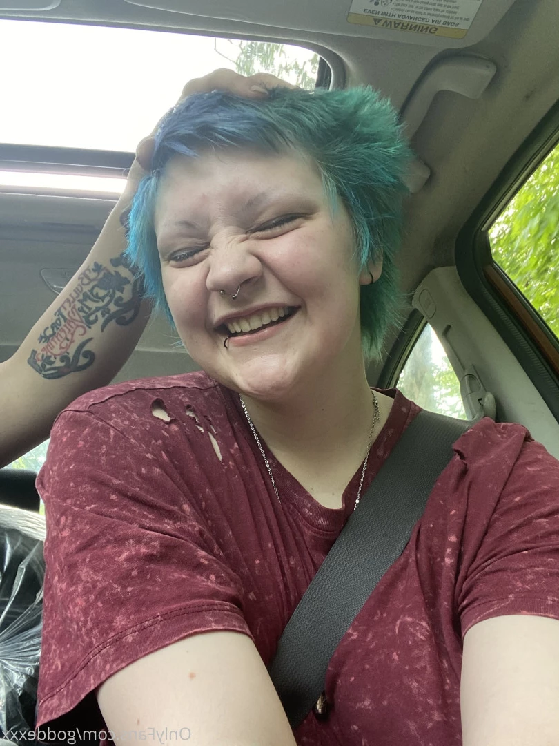 goddexox(they/them) [ goddexxx ] Onlyfans leaked photo 5609665 on Hotleaks.tv