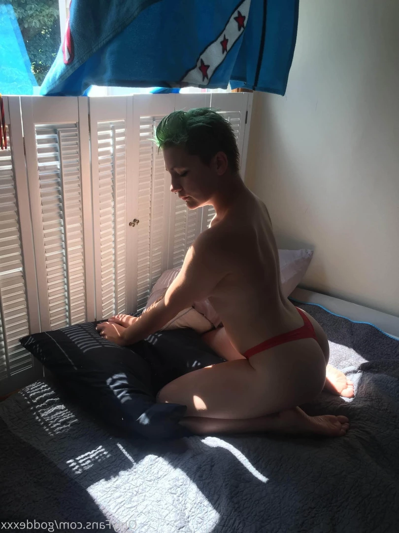 goddexox(they/them) [ goddexxx ] Onlyfans leaked photo 5610985 on Hotleaks.tv