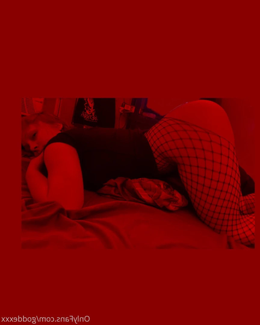 goddexox(they/them) [ goddexxx ] Onlyfans leaked photo 5611048 on Hotleaks.tv