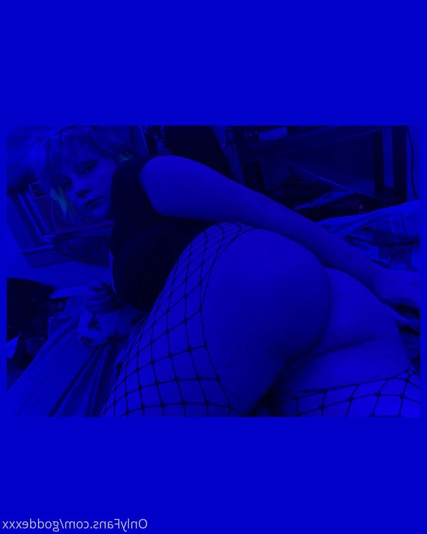 goddexox(they/them) [ goddexxx ] Onlyfans leaked photo 5612044 on Hotleaks.tv