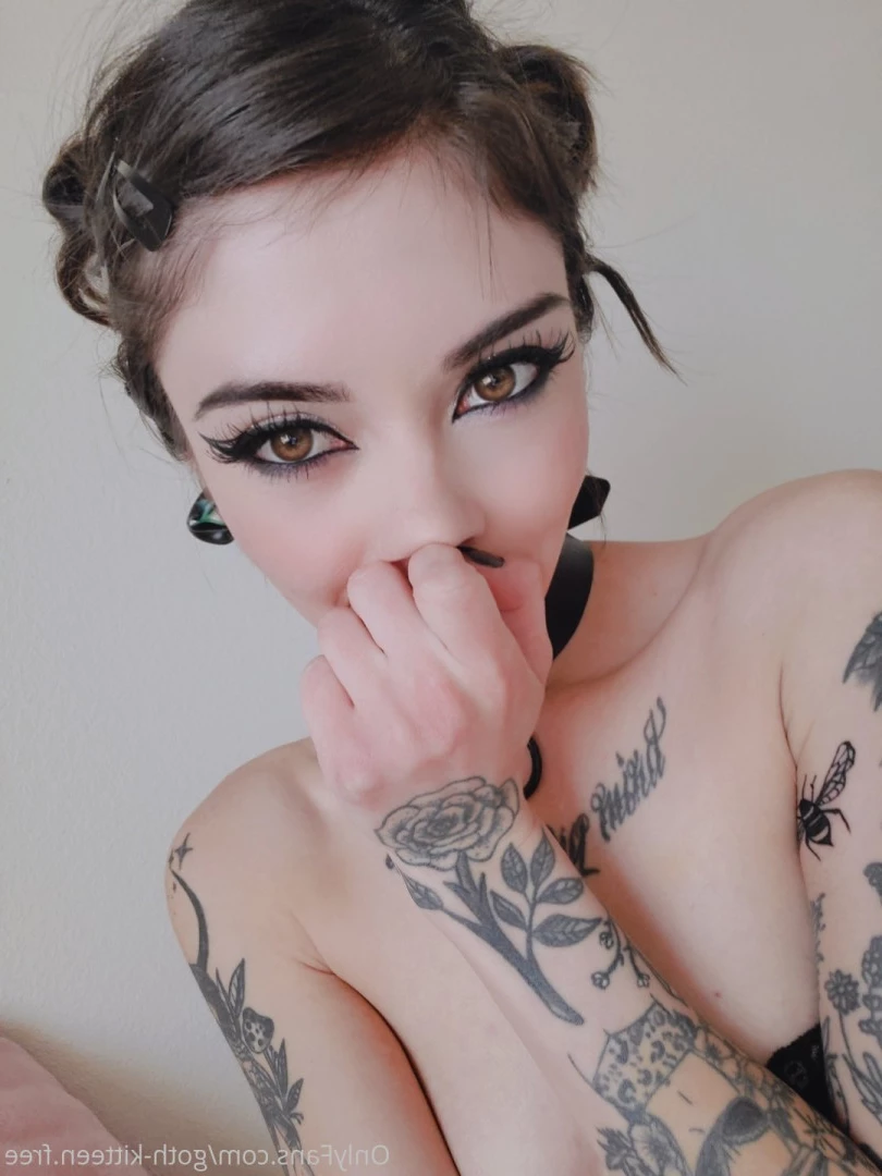 ⛓ Goth Kitteen Free ⛓ [ goth-kitteen.free ] Onlyfans leaked photo 5788227 on Hotleaks.tv