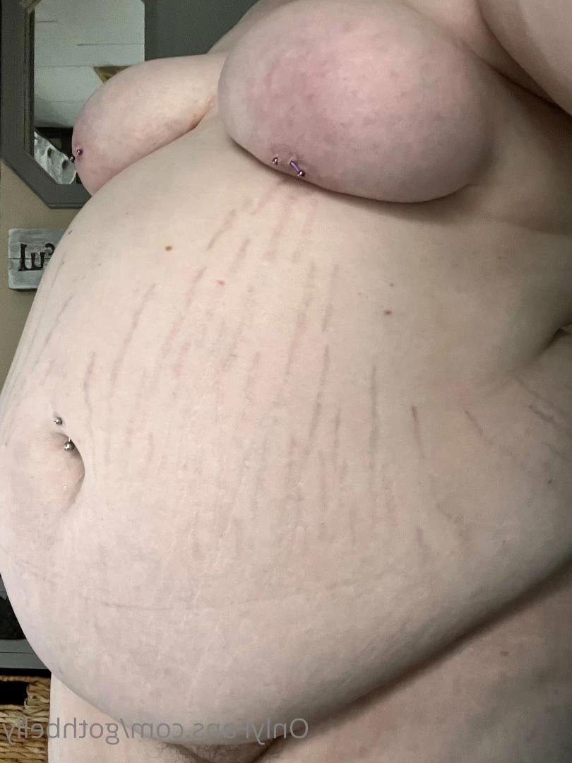 Amber [ gothbelly ] Onlyfans leaked photo 5597045 on Hotleaks.tv