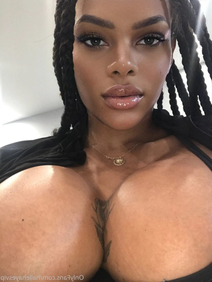 🖤𝘼𝙢𝙖𝙯𝙤𝙣 𝙝𝙖𝙡𝙡𝙚 🖤 [ hallehayesvip ] Onlyfans leaked photo 11371445 on Hotleaks.tv