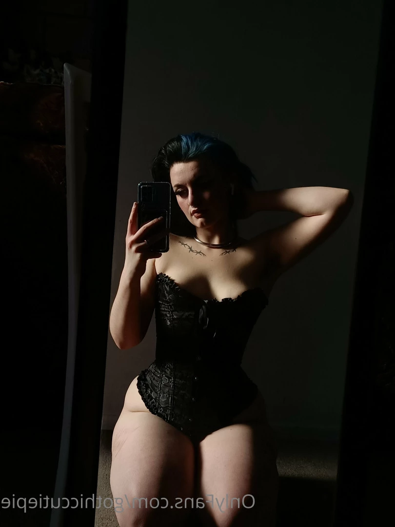 GothicLilGirl [ gothiccutiepie ] Onlyfans leaked photo 5608240 on Hotleaks.tv