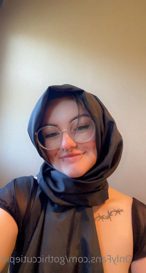 GothicLilGirl [ gothiccutiepie ] Onlyfans leaked photo 5608487 on Hotleaks.tv