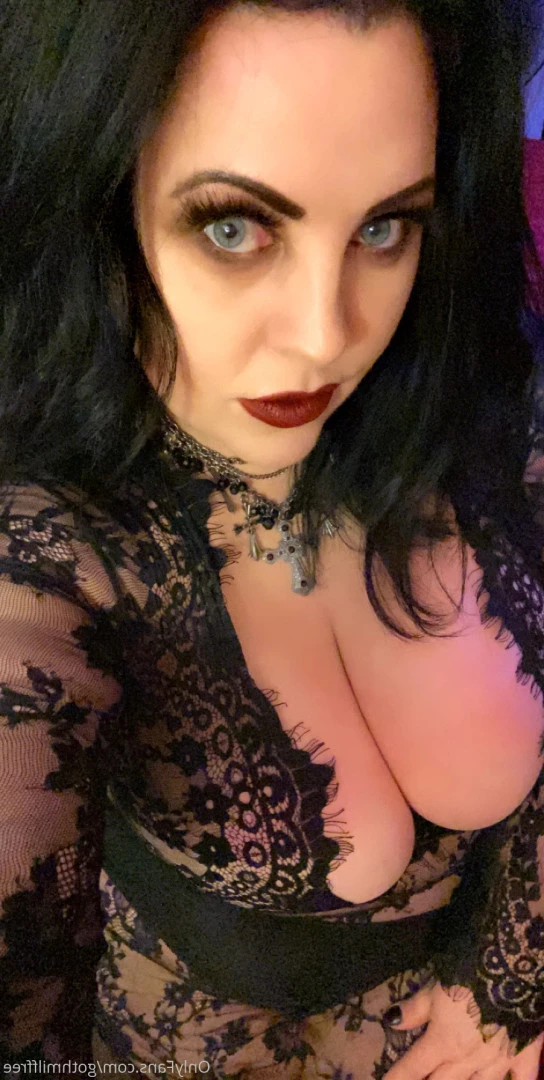 Goth_Milf Free [ gothmilffree ] Onlyfans leaked photo 5532817 on Hotleaks.tv