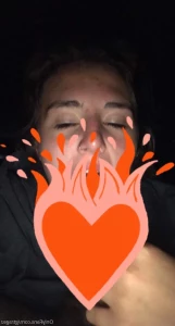 5586243
