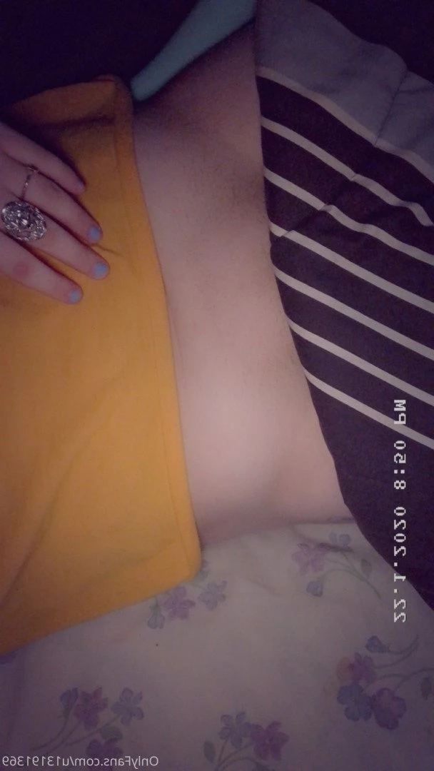 Hannah Bee 🌻🐝 [ hannahbee840 ] Onlyfans leaked photo 467692 on Hotleaks.tv