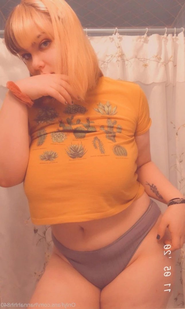 Hannah Bee 🌻🐝 [ hannahbee840 ] Onlyfans leaked photo 467757 on Hotleaks.tv