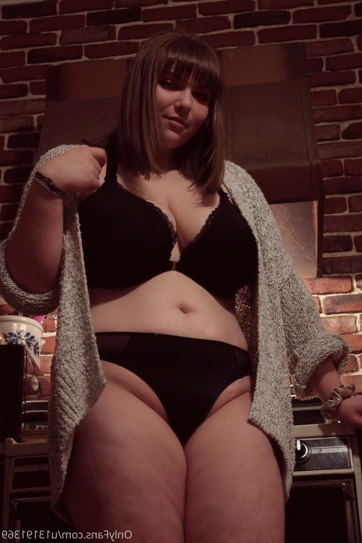 Hannah Bee 🌻🐝 [ hannahbee840 ] Onlyfans leaked photo 467779 on Hotleaks.tv