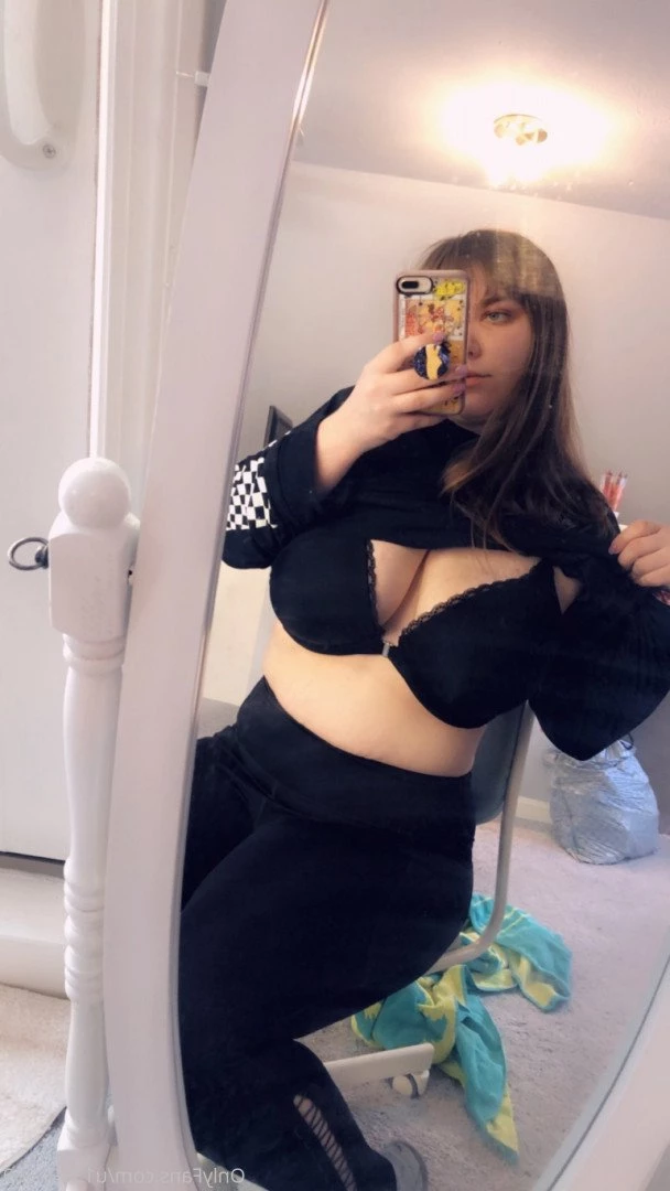 Hannah Bee 🌻🐝 [ hannahbee840 ] Onlyfans leaked photo 467868 on Hotleaks.tv